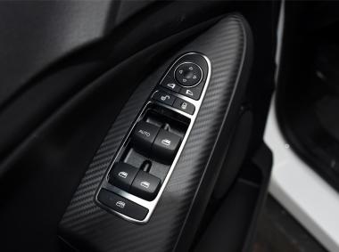 比亚迪比亚迪元EV