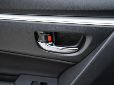 丰田雷凌双擎E+