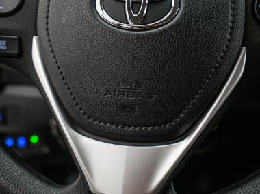 丰田雷凌双擎E+