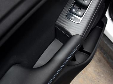 比亚迪比亚迪元EV