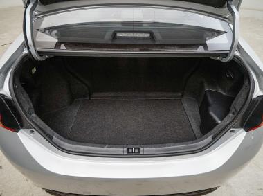 丰田雷凌双擎E+