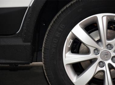 比亚迪比亚迪元EV