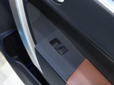 丰田雷凌双擎E+