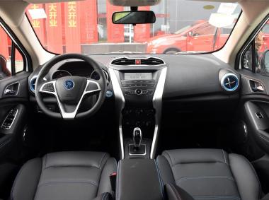 比亚迪比亚迪元EV