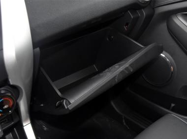 比亚迪比亚迪元EV