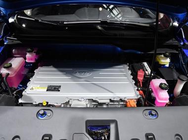 比亚迪比亚迪元EV