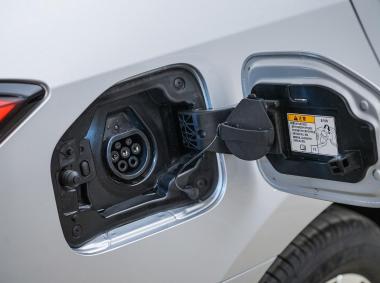 丰田雷凌双擎E+