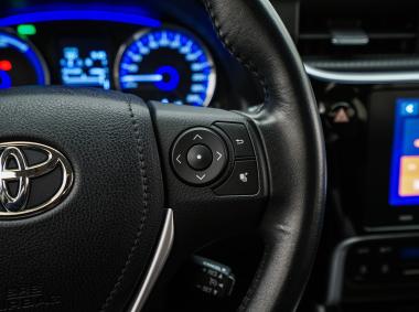 丰田雷凌双擎E+