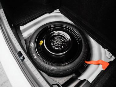 丰田雷凌双擎E+