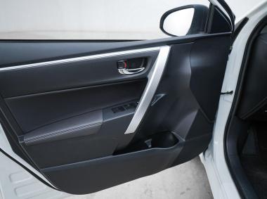 丰田雷凌双擎E+