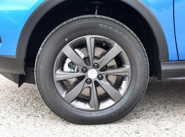 比亚迪比亚迪元EV