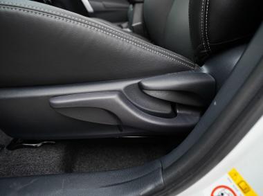 丰田雷凌双擎E+