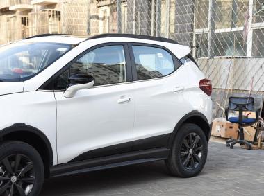 比亚迪比亚迪元EV