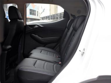 比亚迪比亚迪元EV