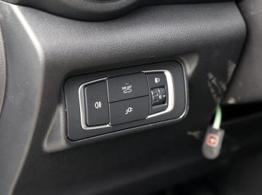 比亚迪比亚迪元EV