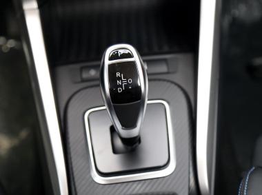 比亚迪比亚迪元EV