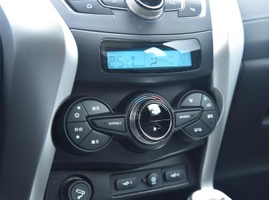 比亚迪比亚迪元EV