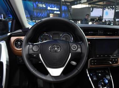 丰田雷凌双擎E+