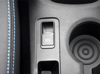 比亚迪比亚迪元EV