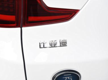 比亚迪比亚迪元EV