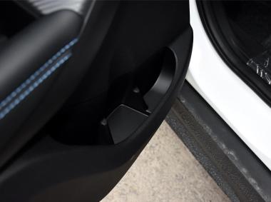 比亚迪比亚迪元EV