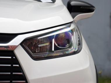 比亚迪比亚迪元EV