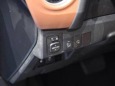 丰田雷凌双擎E+