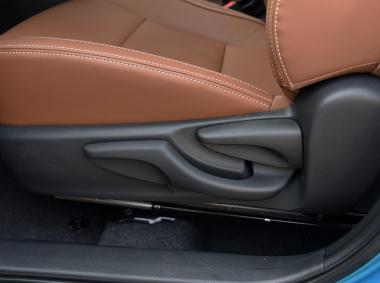 丰田-卡罗拉双擎E+