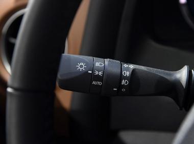 丰田-卡罗拉双擎E+