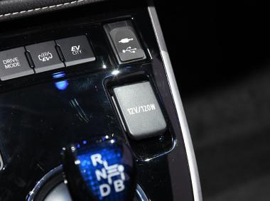 丰田-卡罗拉双擎E+