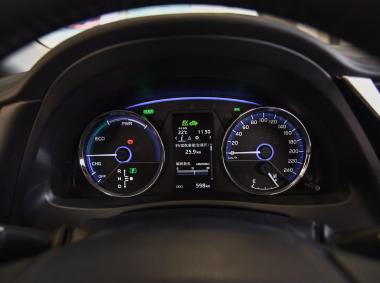 丰田卡罗拉双擎E+