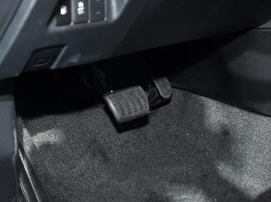 丰田卡罗拉双擎E+