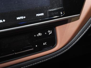 丰田-卡罗拉双擎E+