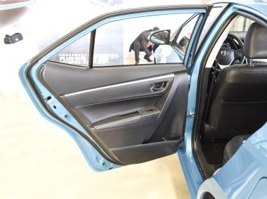 丰田-卡罗拉双擎E+