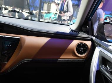 丰田卡罗拉双擎E+