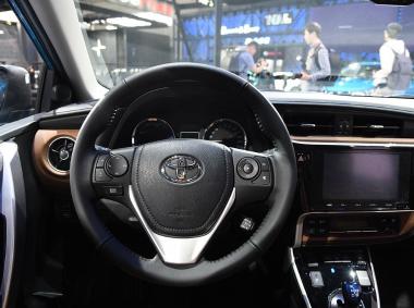 丰田卡罗拉双擎E+