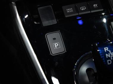 丰田卡罗拉双擎E+