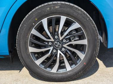 丰田卡罗拉双擎E+