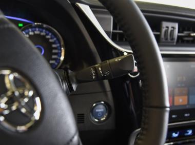 丰田-卡罗拉双擎E+