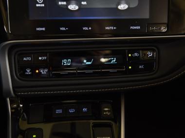 丰田卡罗拉双擎E+