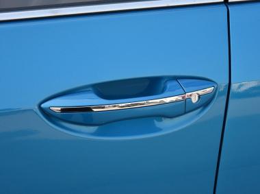 丰田卡罗拉双擎E+