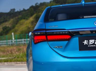 丰田-卡罗拉双擎E+