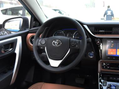 丰田卡罗拉双擎E+