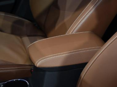 丰田卡罗拉双擎E+