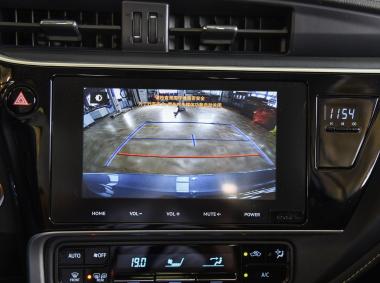 丰田-卡罗拉双擎E+