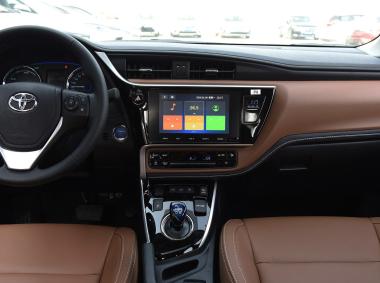 丰田卡罗拉双擎E+