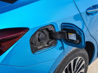 丰田卡罗拉双擎E+