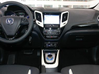 长安汽车长安CS15EV
