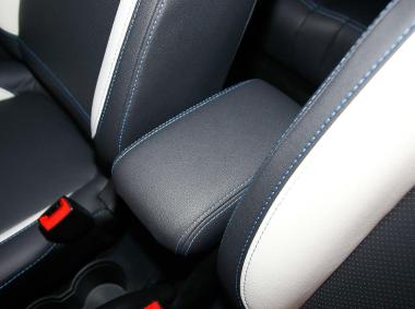 长安汽车-长安CS15EV