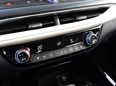 别克-微蓝VELITE 6 纯电动